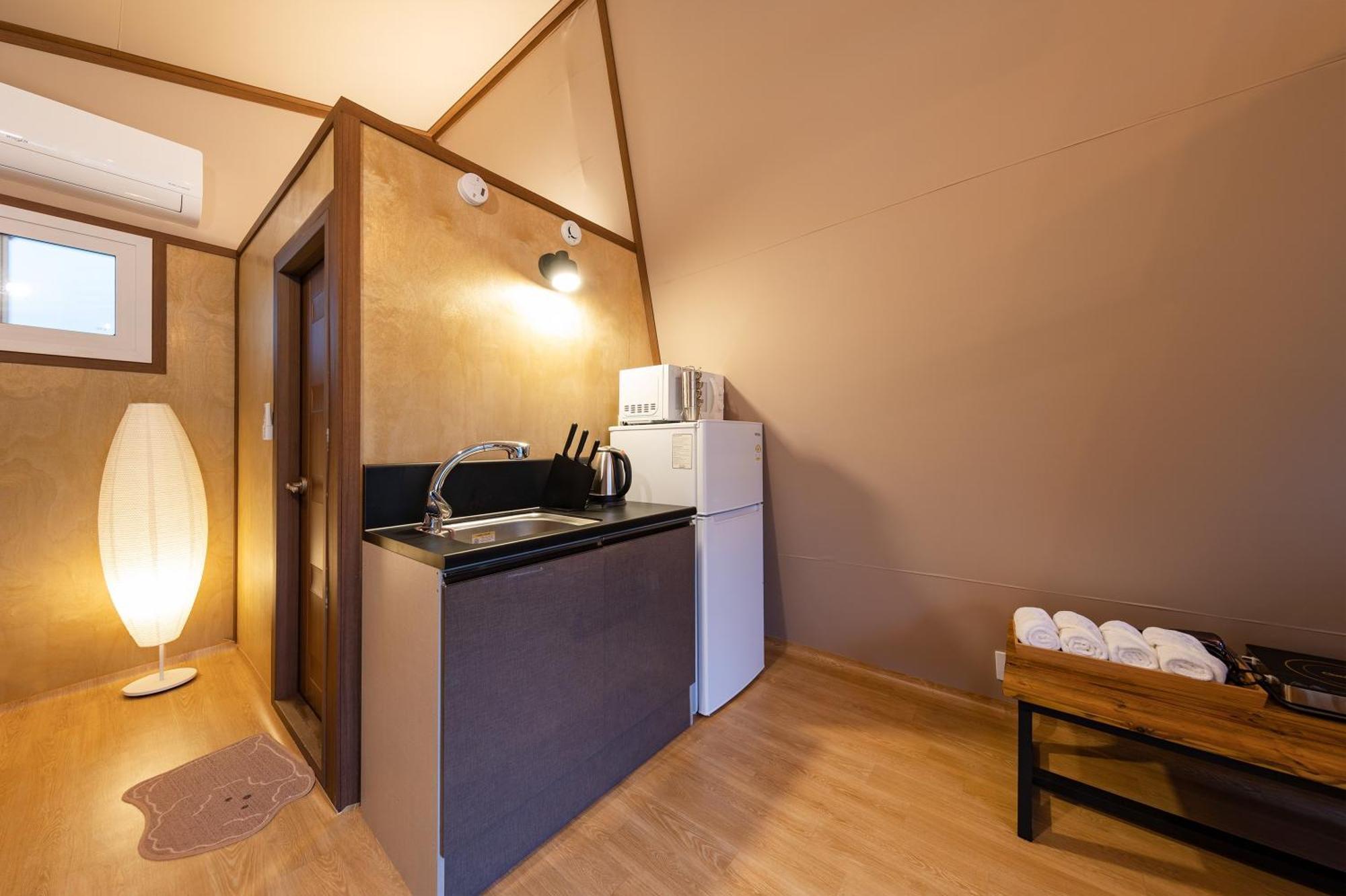 Yangyang Wind Velly Glamping Quarto foto